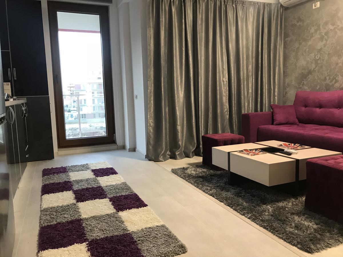 London Apartment Navodari Luaran gambar