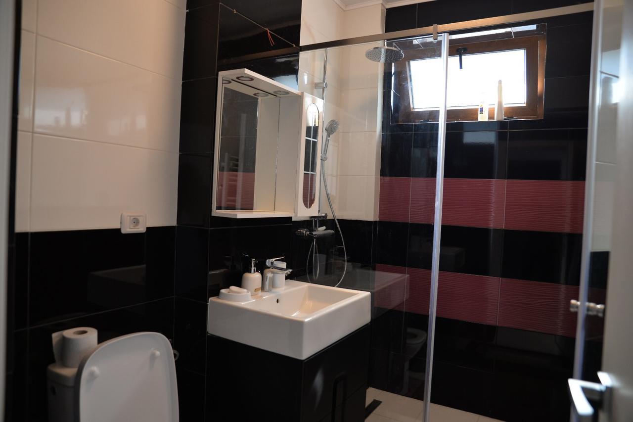 London Apartment Navodari Luaran gambar